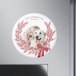 Dusty Red Simple Christmas Wreath Foto Magnet<br><div class="desc">Holiday Foto Magnet mit einem einfachen Weihnachtskranz. Für eine weiter gehende Anpassung dieses Designs klicken Sie bitte auf die Schaltfläche "DESIGN TOOL" oben!</div>