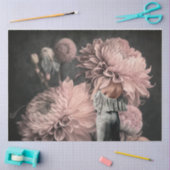 Dusty rosa Moody florals Frauenportrait Seidenpapier (Basteln)