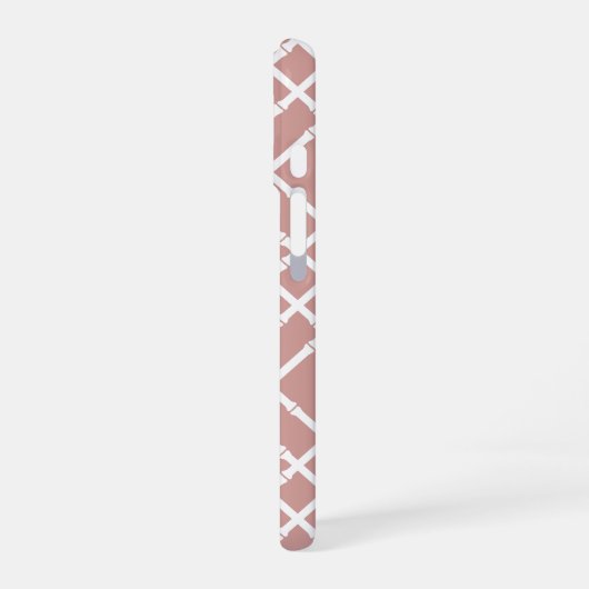 Dusty Rose Bamboo Lattice Muster Monogramm iPhone 16 Hülle (Linke Seite)