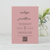 Dusty Rose & Black Script Foto QR Code Wedding Einladung (Stehend Vorderseite)