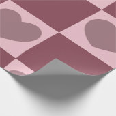 Dusty Rose Checkered Hearts Geschenkpapier (Ecke)