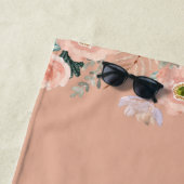 Dusty Rose floral mit Monogramm Strandtuch (Beispiel)