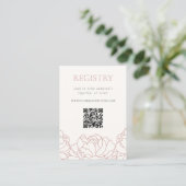Dusty Rose Floral Peony Brautparty Registry QR Begleitkarte (Stehend Vorderseite)