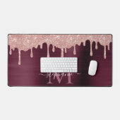 Dusty Rose Glitzer Tropfen Burgundy Glam Monogram Schreibtischunterlage (Tastatur & Maus)