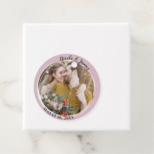 Dusty Rose Minimal Trendy Round Foto Wedding Geschenkanhänger (Beispiel)