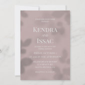 Dusty Rose Moderne Blätter Hochzeit Einladung (Vorderseite)