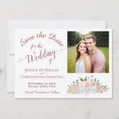 Dusty Rose Pink Blumenkalligrafie Foto Hochzeit Save The Date (Vorderseite)