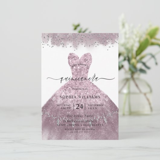 Dusty Rose Pink Blush Dress Quinceanera Party Einladung (Stehend Vorderseite)