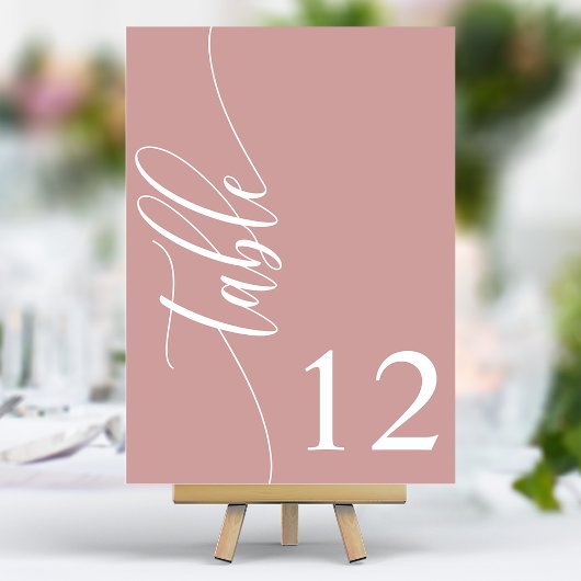 Dusty Rose Pink Moderne Kalligrafie Hochzeit Tischnummer