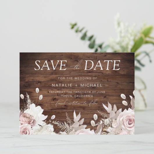 Dusty Rose & Rustic Boho Floral Blush Wedding Save The Date (Stehend Vorderseite)