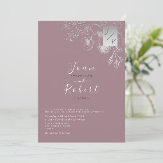 Dusty Rose Silver Floral Wedding Einladung (Stehend Vorderseite)