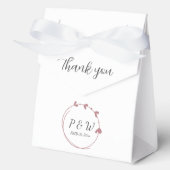 Dusty Rose Simple Heart Wreath Monogram Wedding Geschenkschachtel (Vorderseite)