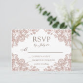 Dusty Rose Spitzen Hochzeit rsvp Karte (Stehend Vorderseite)