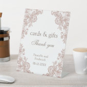 Dusty Rose Spitzen Hochzeitskarten und Geschenkzei Sockelschild (In SItu)