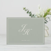 Dusty Sage Classic Monogram Hochzeit Flat Dankesch Dankeskarte (Stehend Vorderseite)