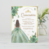 Dusty Sage Green Floral Butterfly Quinceanera Einladung (Stehend Vorderseite)