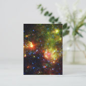 Dusty Tod eines großen Sterns der NASA Postkarte (Stehend Vorderseite)