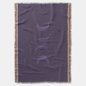Dusty Violet Crescent Moons Monogramm Decke (Vorderseite Vertikal)