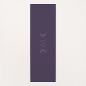 Dusty Violet Crescent Moons Monogramm Yogamatte (Vorderseite)