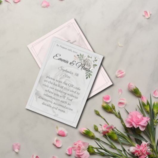 Dusty White Roses Wedding Details Umschließkarte RSVP Karte