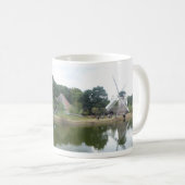 Dutch Mill Reflection Panorama Coffee Tasse (VorderseiteRechts)