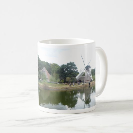 Dutch Mill Reflection Panorama Coffee Tasse (VorderseiteRechts)