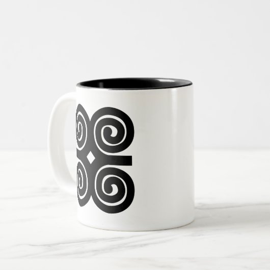 Dwennimmen - Stärke und Bescheidenheit Adinkra Zweifarbige Tasse (Vorderseite Links)