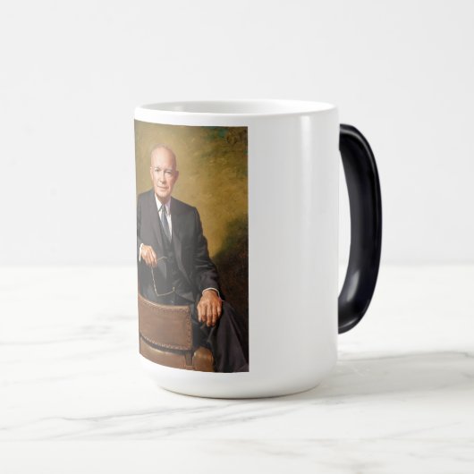 Dwight Eisenhower President White House Portrait Verwandlungstasse (VorderseiteRechts)