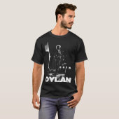 dylan on black Essential T-Shirt (Vorne ganz)