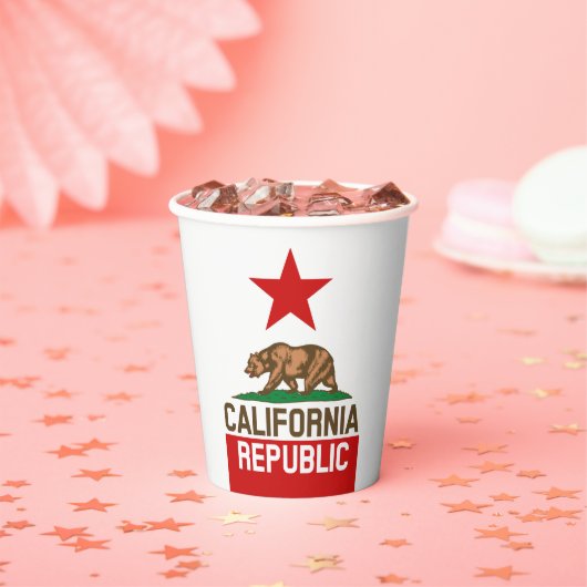 Dynamic California State Flag Graphic on a Pappbecher (Insitu)