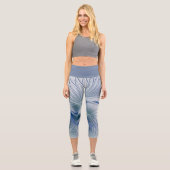 Dynamic Fantasy Abstrakt Blue Tones Fraktal Art Capri Leggings (Vorderseite)