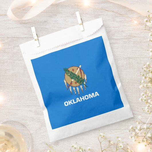 Dynamic Oklahoma State Flag Graphic on a Geschenktütchen (Ausgeschnitten)