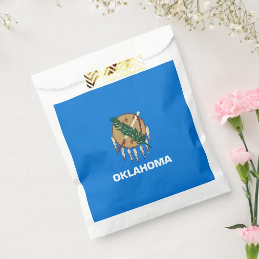Dynamic Oklahoma State Flag Graphic on a Geschenktütchen (Versiegelt)