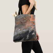 Dynamische Erdtöne und Wirbel Tasche (Von Nahem)