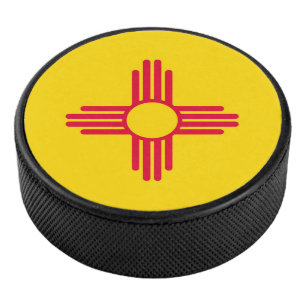 Dynamische Flag-Grafik des Staates New Mexiko auf Eishockey Puck