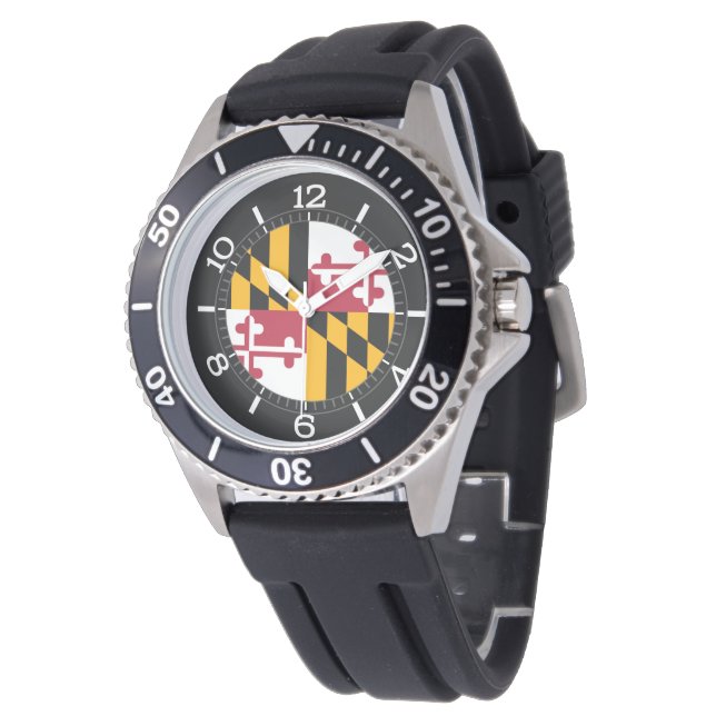 Dynamische Maryland-Staatsflagge Armbanduhr (Schrägansicht)