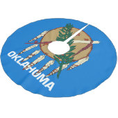Dynamische Oklahoma-Staats-Flaggen-Grafik auf a Polyester Weihnachtsbaumdecke (Schrägansicht)