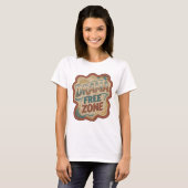 Dynamische Orange DRAMA FREIE ZONE Textdesign T-Shirt (Vorne ganz)