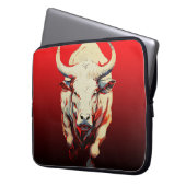 Dynamischer Bull in fiery Motion Laptopschutzhülle (Vorderseite Links)