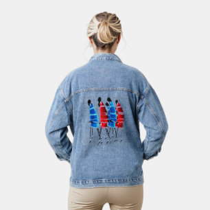 Dynamisches Erbe: Die kühnen Blau- und Rottöne der Jeansjacke