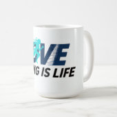 Dynamisches Logo mit Läufer-Silhouette und Text Mo Kaffeetasse (VorderseiteRechts)