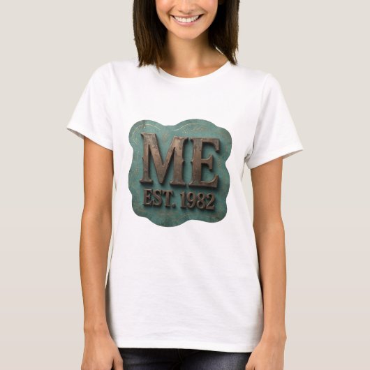 Dynamisches Silber ME EST 1982 Design T-Shirt (Vorderseite)