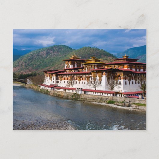 Dzong Gebäude by River Postkarte (Vorderseite)