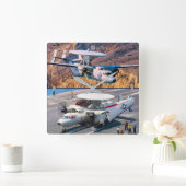 E-2 HAWKEYE QUADRATISCHE WANDUHR (Zuhause)