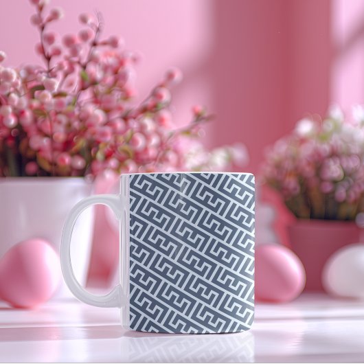 E Alphabet Muster Zweifarbige Tasse