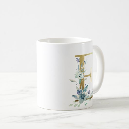 E Golden initial mit blauem Blumenblättern Kaffeetasse (VorderseiteRechts)