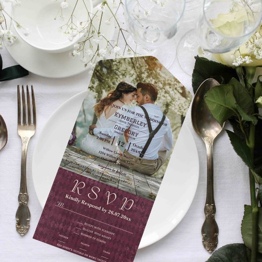 E-Mail auf der Website "Grosses Foto Burgundy Diam All In One Einladung