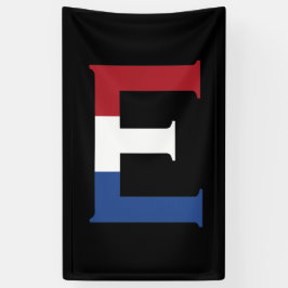 E Monogram überlagert sich auf NLD-Flagge auf bk b Banner