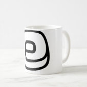 E Monogramm Tasse Verschönerung (VorderseiteRechts)