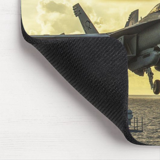 Ea18g Kampfflugzeug-Startflugzeug Mousepad (Ecke)